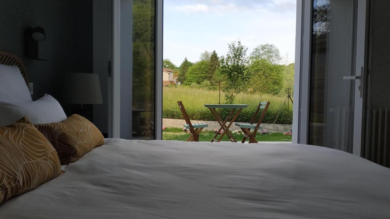 Le Jardin De Moulis, Saint Girons, Ariege, Pyrenees, Bed & Breakfast Exterior photo